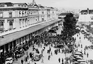 Drafted: French reservists at the Gare de l'Est, 1939