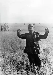 Kaufmann: A French soldier surrenders, 1960