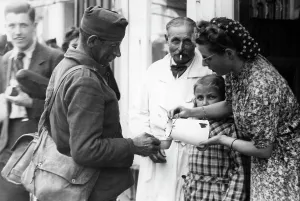 Chalon: French soldiers are released from captivity, 1940