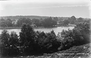 Boathouse: Frensham Pond