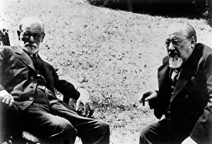 Freuds: FREUD & ALEXANDER/52B