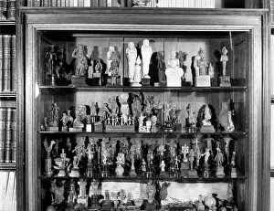 Artefact: FREUD/ANTIQUITIES/133-53