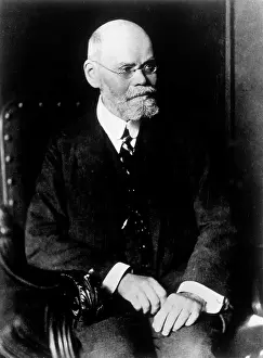 Lowy: FREUD/EMANUEL LOWY/218