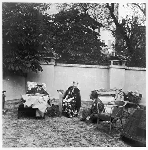 Chow: FREUD & FAMILY/1938/57