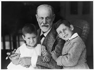 Grandsons: FREUD & GRANDSONS/47