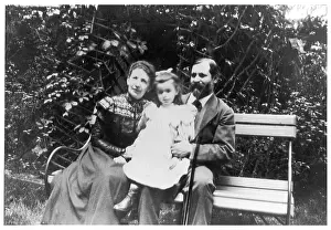 Berggasse: FREUD/MARTHA/ANNA/41