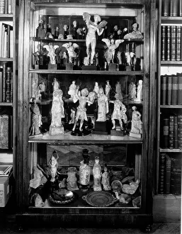 Artefact: FREUD'S ANTIQUITIES/130