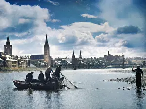Withcolourisedpic: FRIARS SHOT POOL FISHING
