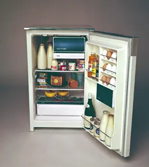 Yoghurt: FRIDGE 1970S