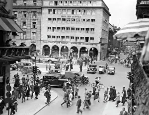 Schweiz: The Friedrichstrasse corner Unter den Linden