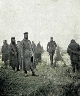 Fraternising: Friendly British and Germans, Christmas truce
