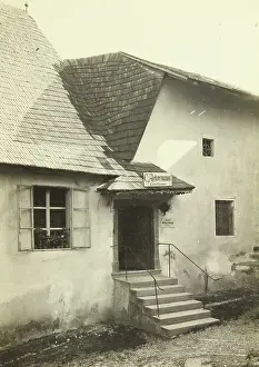 Taverns: Front-door in Enns