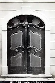 Doorways: Front-door in Wels
