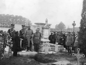 Funerals: Funeral of a Belgian Captain-commander, 1914