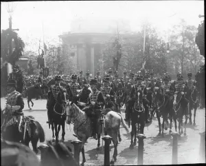 Territorials: Funeral of Edward VII - Territorials (in Procession)
