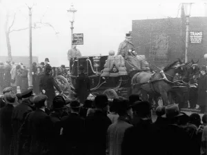 Mourners: Funeral George V 1936