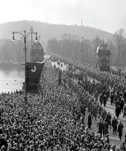 Mysteriously: Funeral of Jan Masaryk
