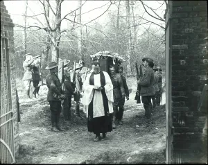 Pallbearers: The funeral of Manfred von Richthofen at Bertangles Cemetery
