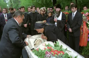 Kantor: Funeral of Oleg Kantor, 1995