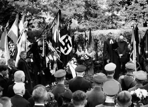 Deutsche: Funeral of a priest, 1934