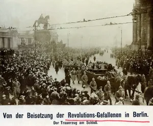 Violent: Funeral procession of the fallen of December 24, 1918