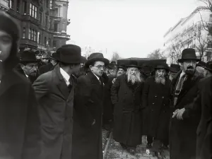 Leopoldstadt: Funeral of Rabbi Dr. David Feuchtwang