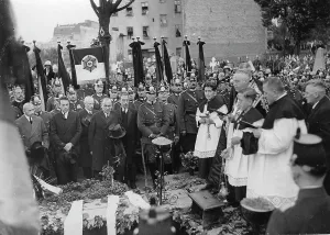 Grzesinski: Funeral of in the riots on Bulowplatz