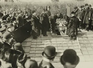 Viennas: Funeral of soccer functionary Hugo Meisl at Vienna's Cen