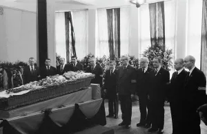 Suslov: Funerals of Nikolay Tikhonov