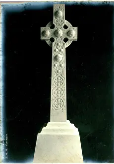 Osborne: Funerary Monument - Celtic Cross
