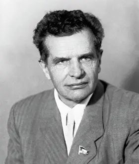 Less: Fyodor Panferov, 1957
