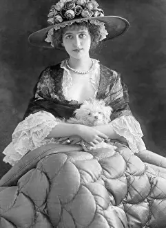 Gaby: Gaby Deslys, 1910