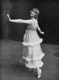Gaby: Gaby Deslys, 1915