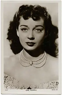 Gail: Gail Russell