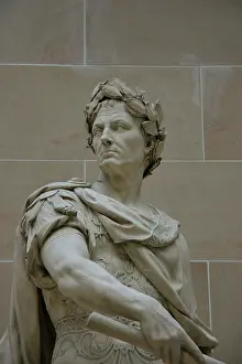 Prisma Archivo Fotografico, S.l.: Gaius Julius Caesar (100-44 BC.). Was a roman military an po