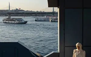Bosphorus: Galata bridge, Istanbul, Turkey