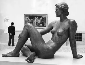 Admiring: Galatea by Fritz Klimsch, 1939