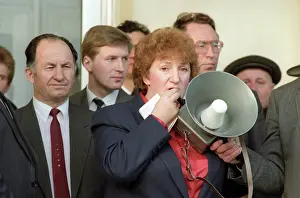Questions: Galina Starovoitova, 1991
