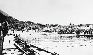 Disembarking: Gallipoli landing WWI