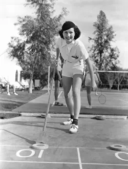 Beanie: A game of shuffleboard