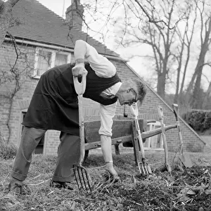Aldworth: Gardening equipment trials