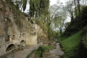 Giardini: Gardens, Vittoriale degli italiani, Gardone Riviera