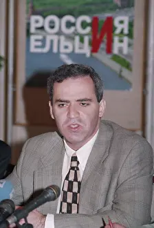 Organized: Garry Kasparov giving a speech during press conference