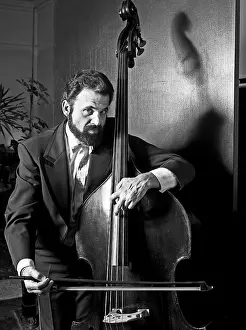 Bowed: Gary Karr - Musician