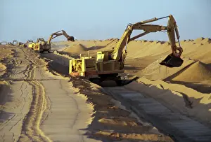 Pipeline: Gas pipeline construction in Algeria, 1984