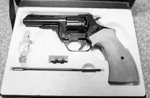 Iceberg: Gas pistol Iceberg, 1993