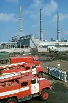 Paramilitary: Gas processing plant in Orenburg, 1978