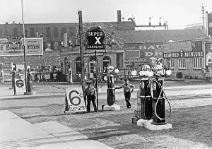 Petrol: Gas station, 1931