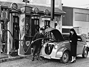 Attendant: Gas station, 1937