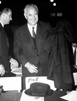 Defferre: Gaston Defferre